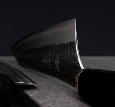 Kurosaki-kokuen-gyuto245-2